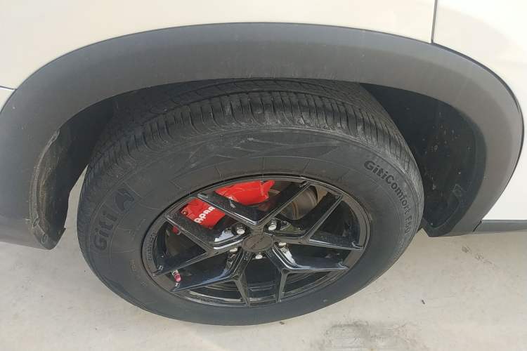 Used CHANGAN CS75 PLUS 2020 1.5T Manual Luxury Version Right Rear Wheel Hub
