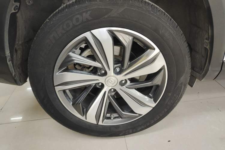 Used CHANGAN CS75 PLUS 2020 1.5T Automatic Luxury Version Right Rear Wheel Hub