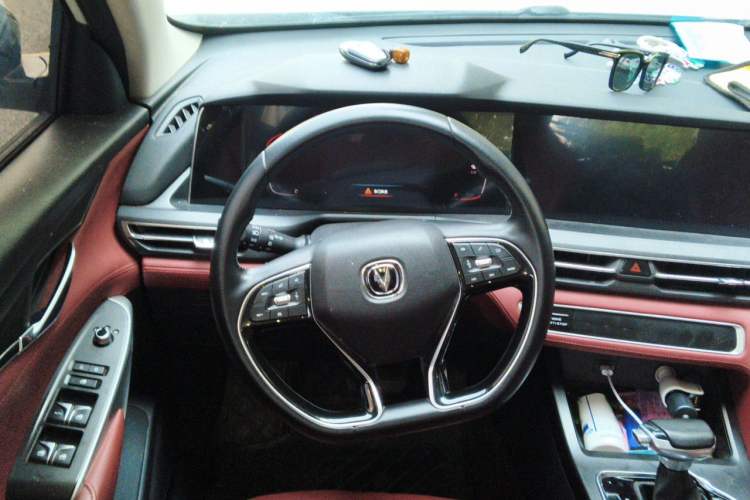 Used CHANGAN CS75 PLUS 2020 1.5T Automatic Luxury Version Steering Wheel