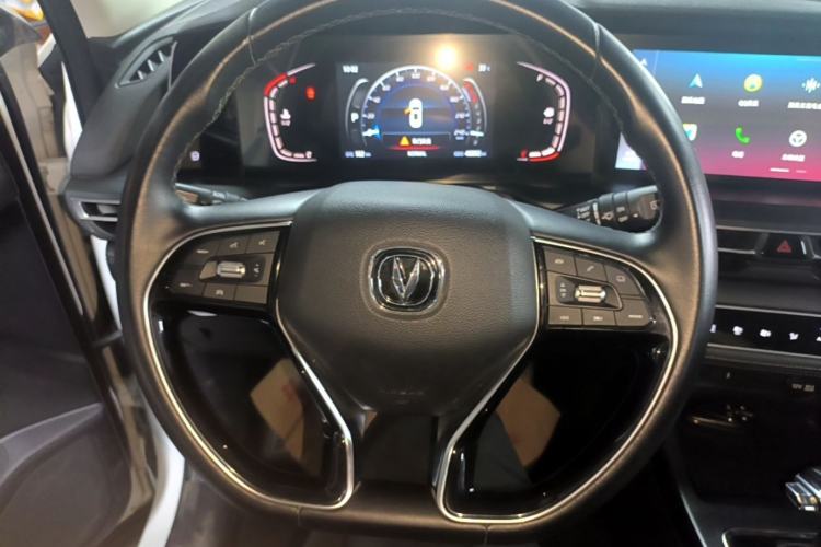 Used CHANGAN CS75 PLUS 2020 1.5T Automatic Luxury Version Steering Wheel