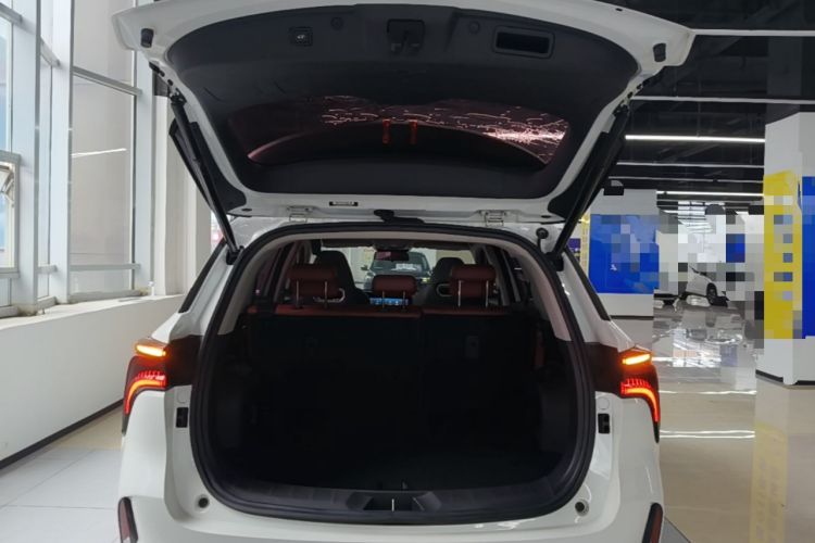Used CHANGAN CS75 PLUS 2020 2.0T Automatic Pilot Version Trunk