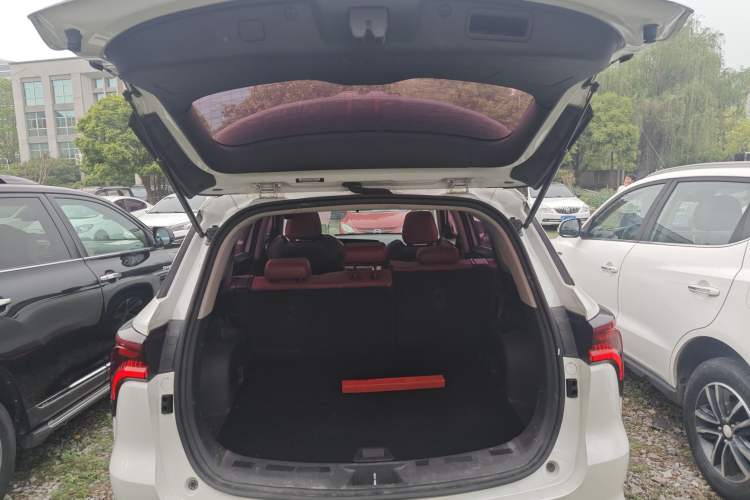 Used CHANGAN CS75 PLUS 2020 1.5T Automatic Luxury Version Trunk