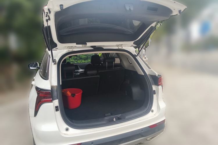 Used CHANGAN CS75 PLUS 2020 1.5T Manual Luxury Version Trunk