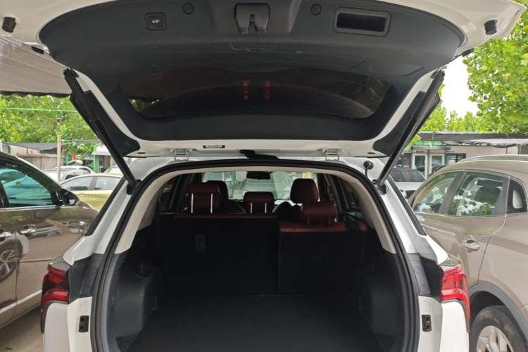 Used CHANGAN CS75 PLUS 2020 1.5T Automatic Prestige Edition Trunk