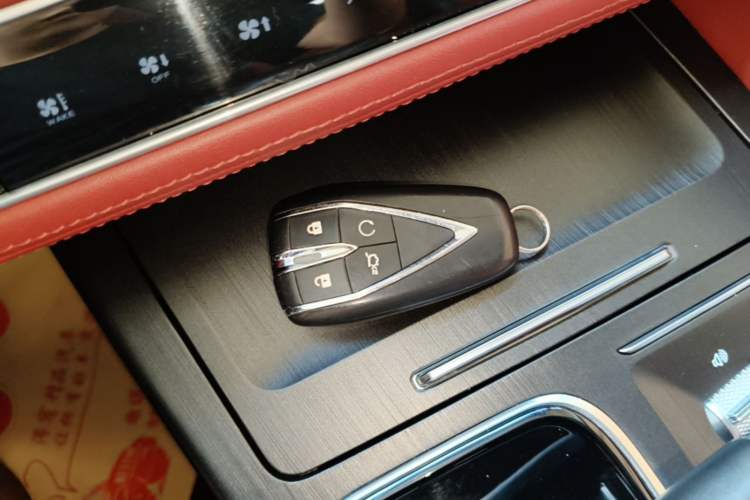 Used CHANGAN CS75 PLUS 2020 2.0T Automatic Pilot Version Vehicle Key