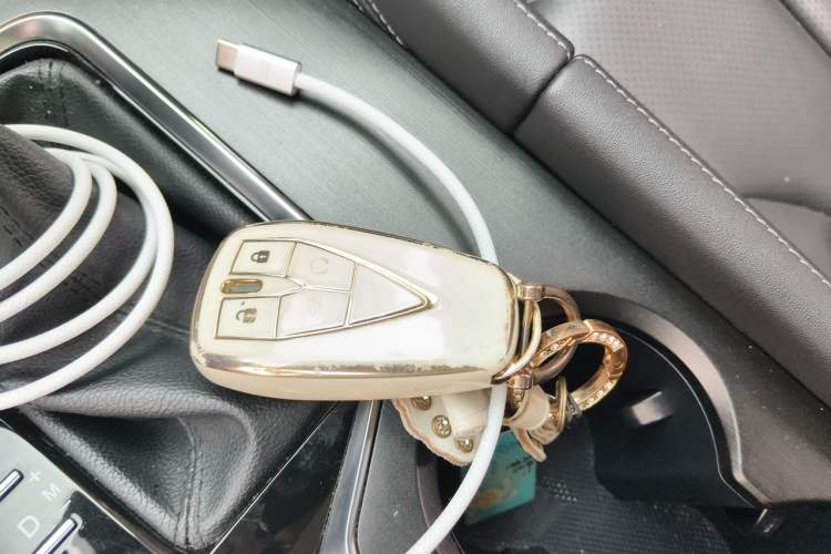 Used CHANGAN CS75 PLUS 2020 1.5T Automatic Luxury Version Vehicle Key