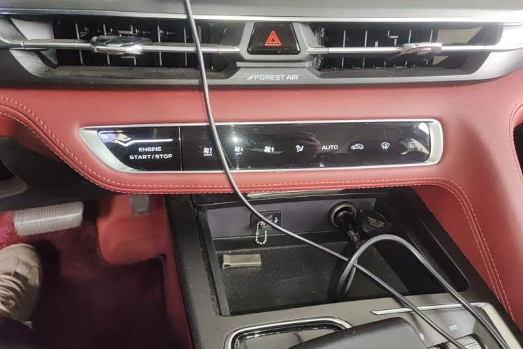 Used CHANGAN CS75 PLUS 2021 1.5T Automatic Prestige Model Audio And AC Panel