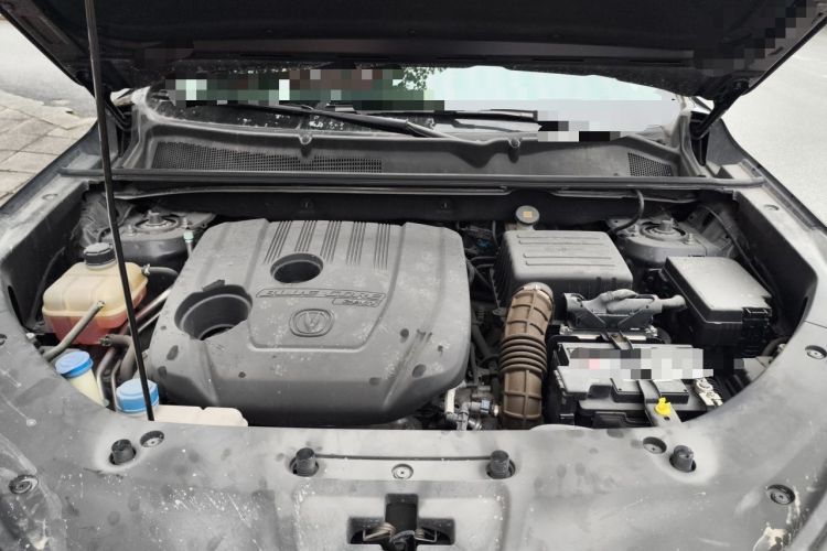 Used CHANGAN CS75 PLUS 2021 1.5T Automatic Luxury Version Engine Bay