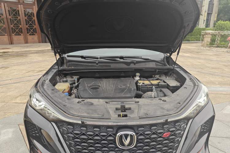 Used CHANGAN CS75 PLUS 2021 2.0T Automatic Pilot Version Engine Bay