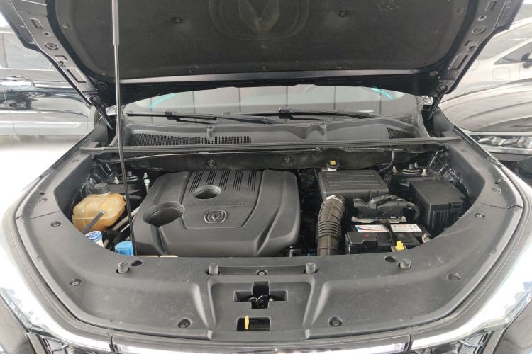 Used CHANGAN CS75 PLUS 2021 1.5T Automatic Luxury Version Engine Bay