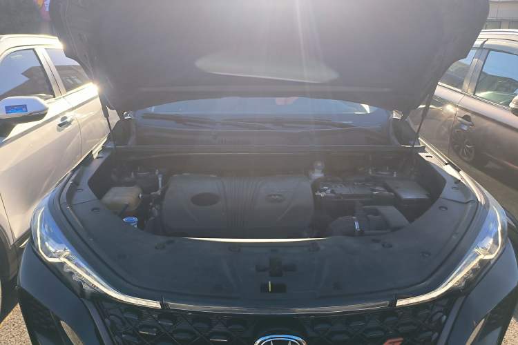 Used CHANGAN CS75 PLUS 2021 2.0T Automatic Pilot Version Engine Bay