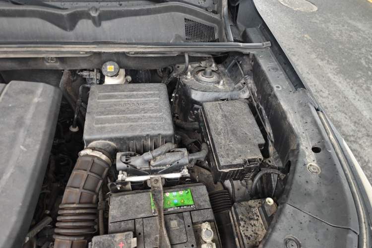 Used CHANGAN CS75 PLUS 2021 1.5T Automatic Luxury Version Engine Bay Left