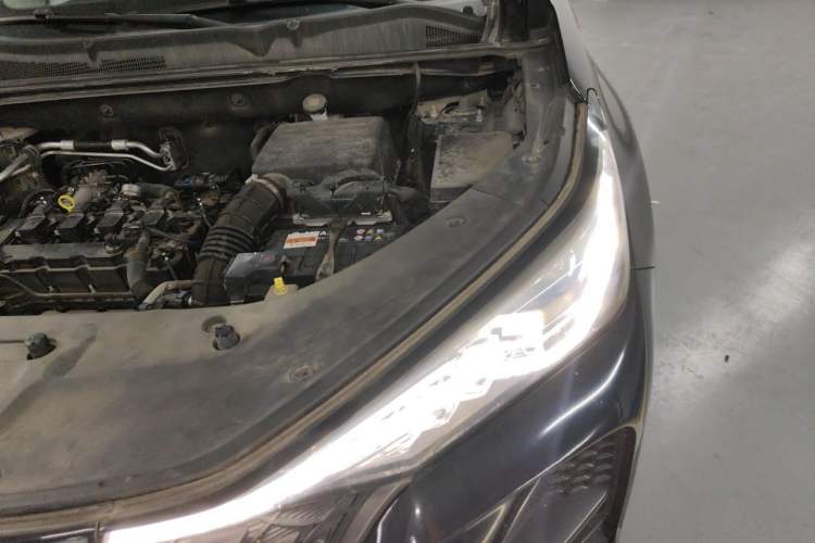 Used CHANGAN CS75 PLUS 2021 1.5T Automatic Luxury Version Engine Bay Left