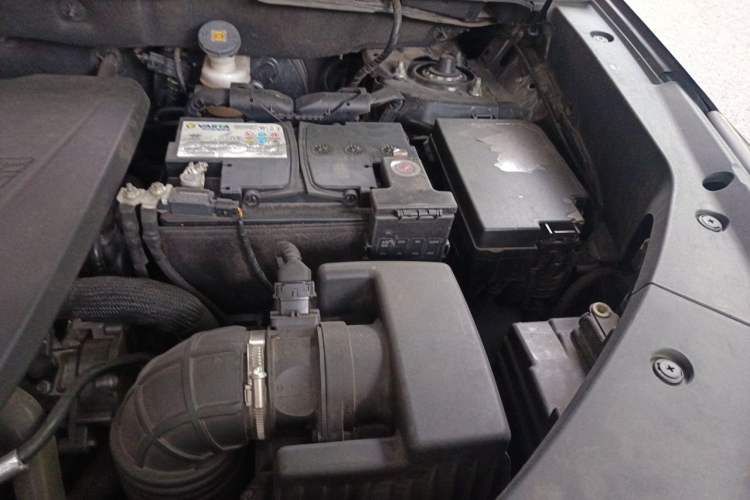 Used CHANGAN CS75 PLUS 2021 2.0T Automatic Flagship Edition Engine Bay Left