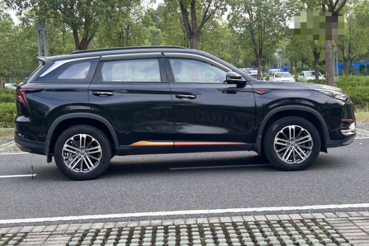 Used CHANGAN CS75 PLUS 2021 1.5T Automatic Luxury Version Exterior 5