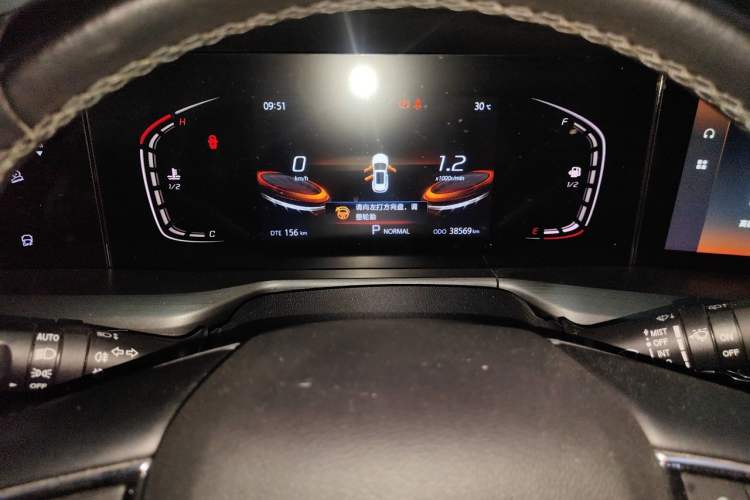Used CHANGAN CS75 PLUS 2021 1.5T Automatic Luxury Version Instrument Cluster