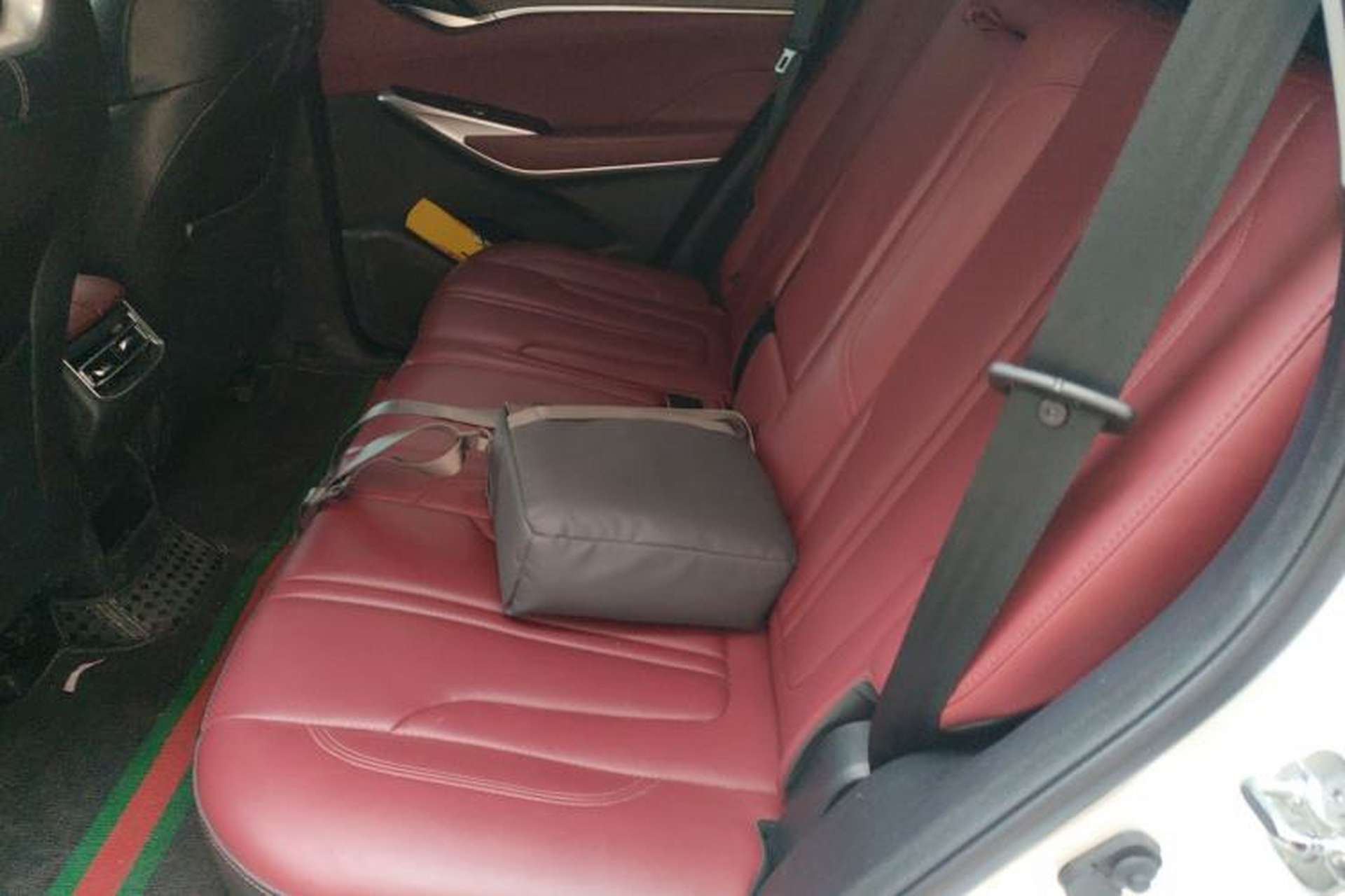 Used CHANGAN CS75 PLUS 2021 2.0T Automatic Flagship Edition Left Rear Seat