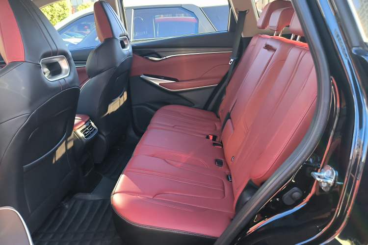 Used CHANGAN CS75 PLUS 2021 2.0T Automatic Pilot Version Left Rear Seat