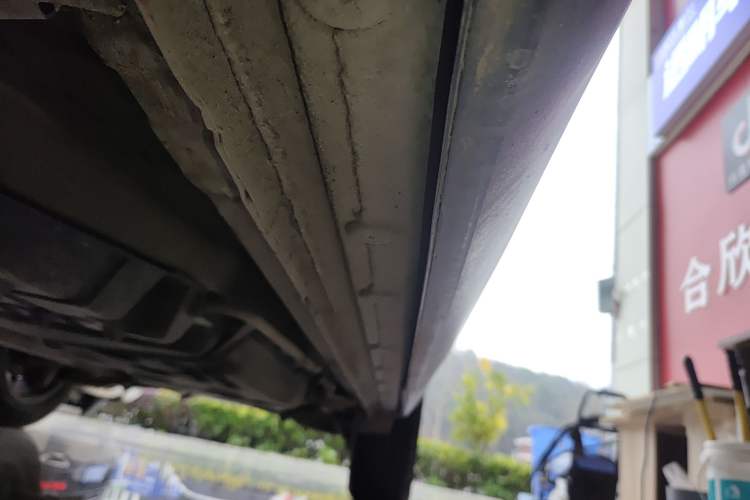 Used CHANGAN CS75 PLUS 2021 1.5T Automatic Prestige Model Left Side Sill