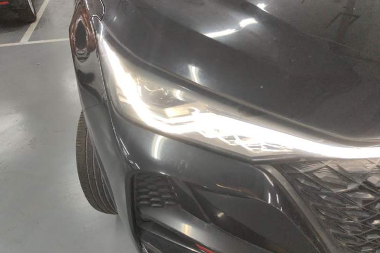 Used CHANGAN CS75 PLUS 2021 1.5T Automatic Luxury Version Right Front Headlight