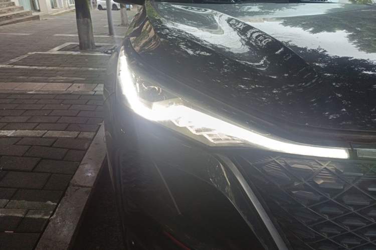 Used CHANGAN CS75 PLUS 2021 2.0T Automatic Flagship Edition Right Front Headlight
