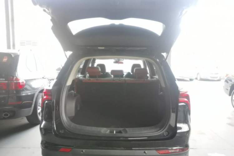 Used CHANGAN CS75 PLUS 2021 1.5T Automatic Luxury Version Trunk