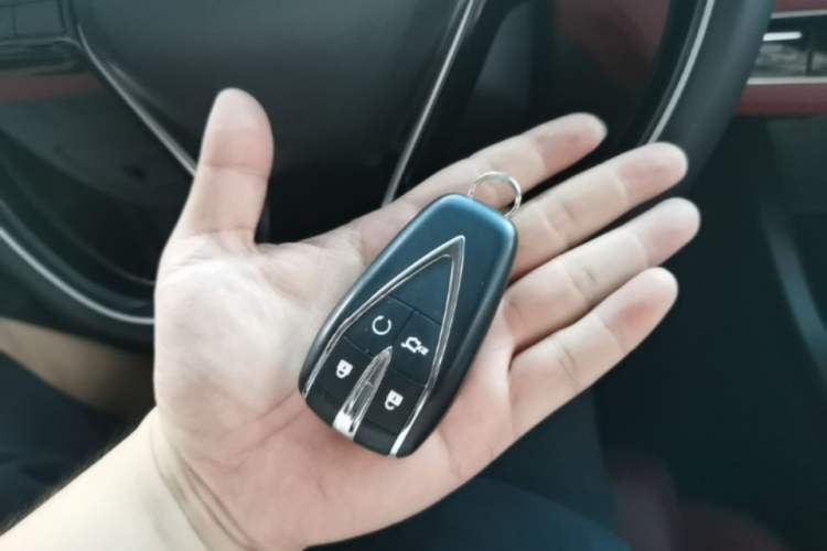 Used CHANGAN CS75 PLUS 2021 1.5T Automatic Luxury Version Vehicle Key