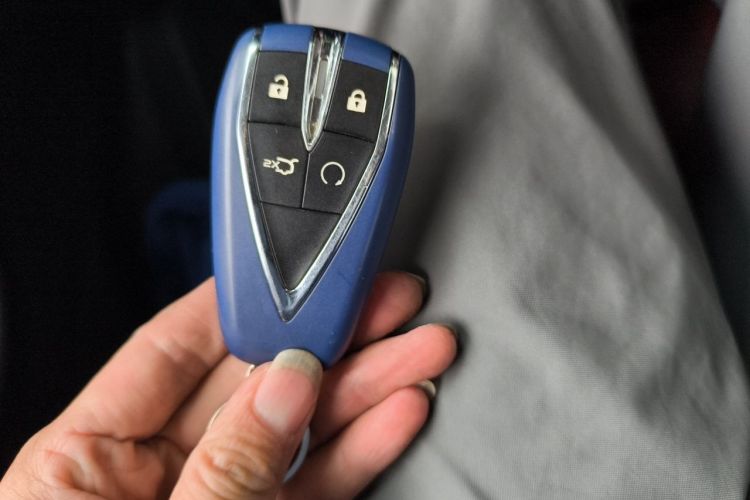 Used CHANGAN CS75 PLUS 2021 1.5T Automatic Luxury Version Vehicle Key
