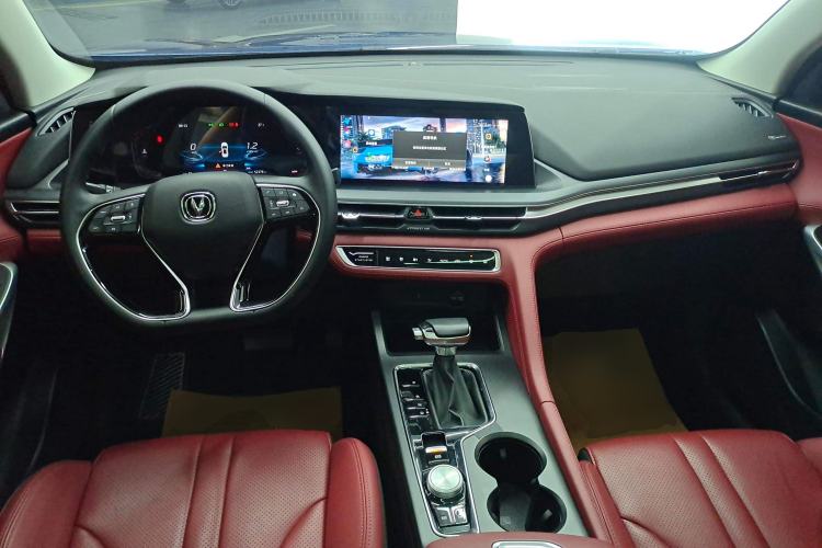 Used CHANGAN CS75 PLUS 2021 1.5T Automatic Luxury Version Center Console
