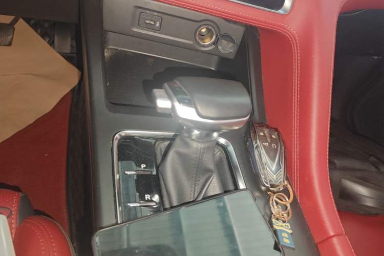 Used CHANGAN CS75 PLUS 2021 1.5T Automatic Luxury Version Gear Lever