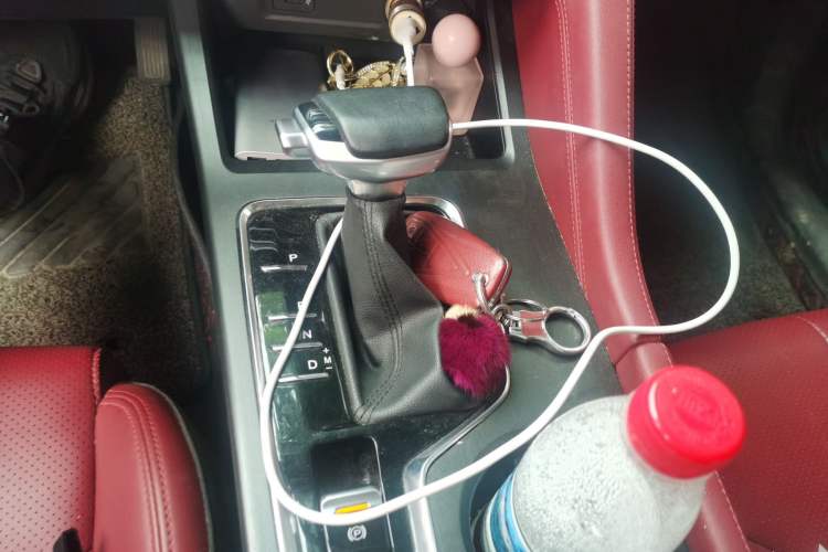 Used CHANGAN CS75 PLUS 2021 1.5T Automatic Luxury Version Gear Lever