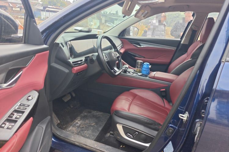 Used CHANGAN CS75 PLUS 2021 1.5T Automatic Luxury Version Interior 3