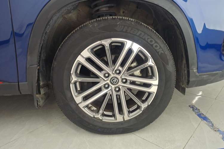 Used CHANGAN CS75 PLUS 2021 1.5T Automatic Luxury Version Left Front Wheel Hub