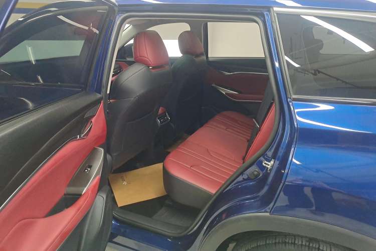 Used CHANGAN CS75 PLUS 2021 1.5T Automatic Luxury Version Right Rear Seat