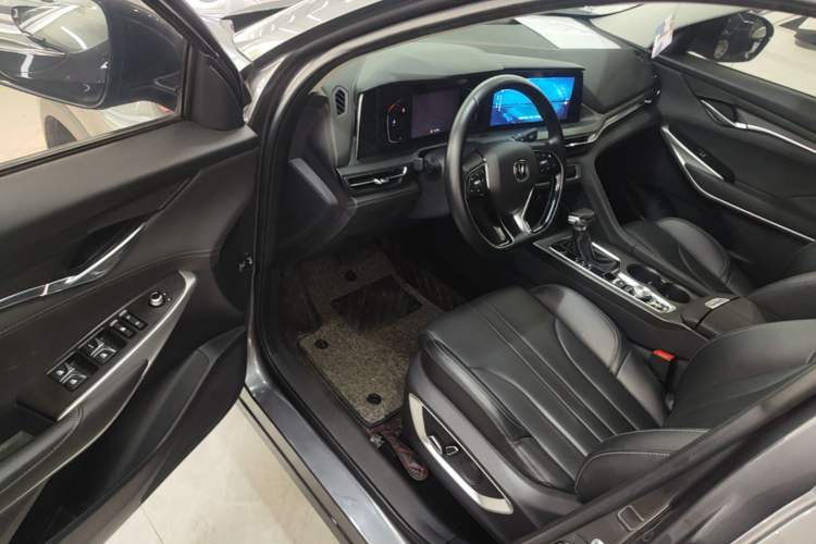 Used CHANGAN CS75 PLUS 2021 1.5T Automatic Luxury Version Driver Seat