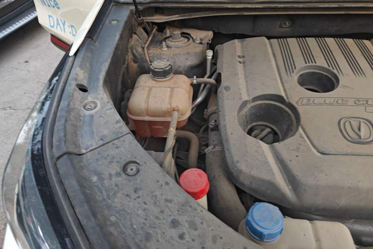 Used CHANGAN CS75 PLUS 2021 1.5T Automatic Prestige Model Engine Bay Right