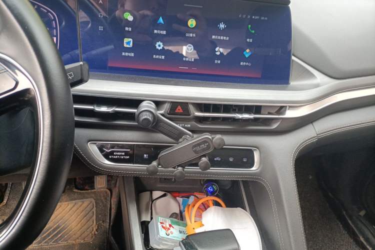 Used CHANGAN CS75 PLUS 2021 1.5T Automatic Luxury Version Audio And AC Panel