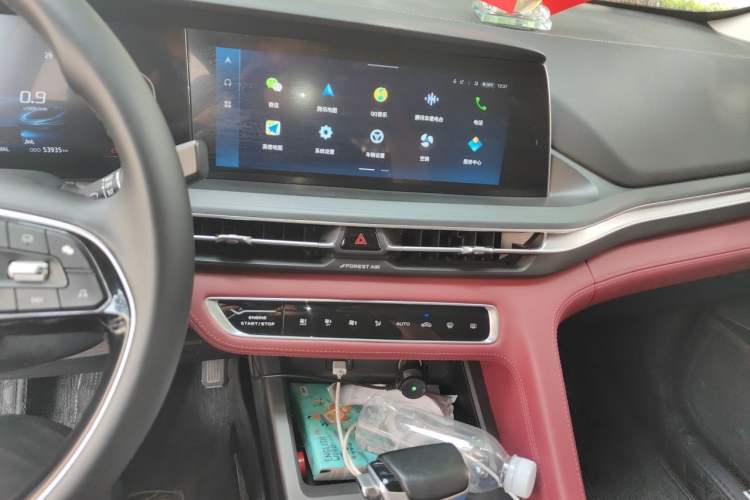 Used CHANGAN CS75 PLUS 2021 1.5T Automatic Luxury Version Audio And AC Panel