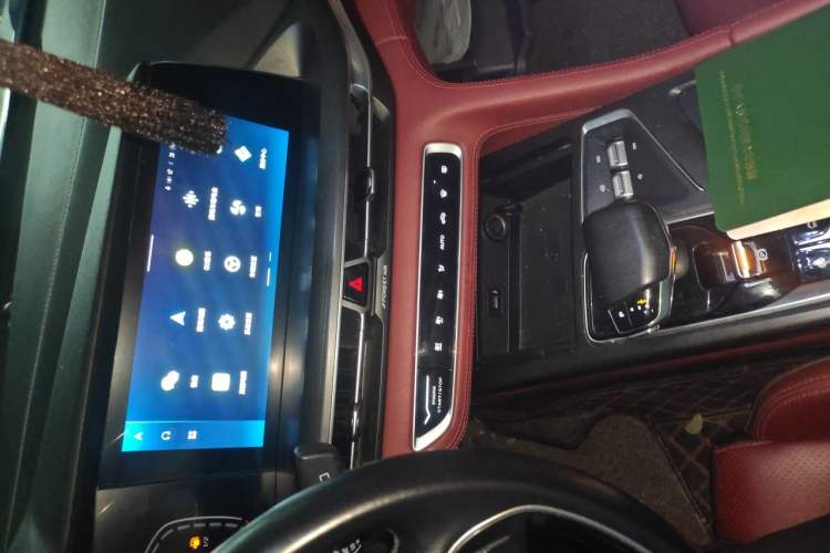 Used CHANGAN CS75 PLUS 2021 1.5T Automatic Prestige Model Audio And AC Panel
