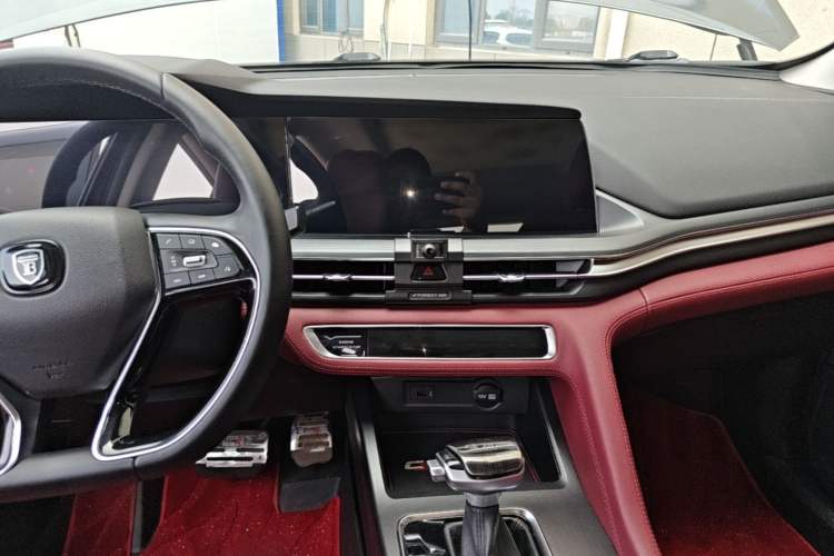 Used CHANGAN CS75 PLUS 2021 1.5T Automatic Luxury Version Audio And AC Panel