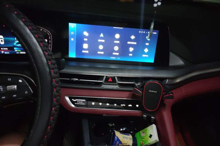 Used CHANGAN CS75 PLUS 2021 2.0T Automatic Pilot Version Audio And AC Panel