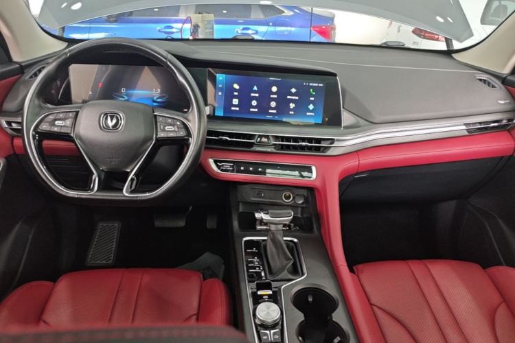 Used CHANGAN CS75 PLUS 2021 1.5T Automatic Luxury Version Center Console