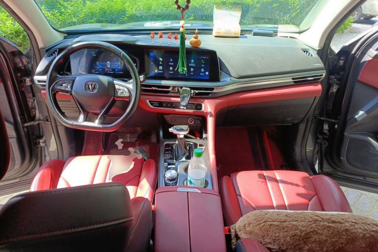 Used CHANGAN CS75 PLUS 2021 1.5T Automatic Luxury Version Center Console