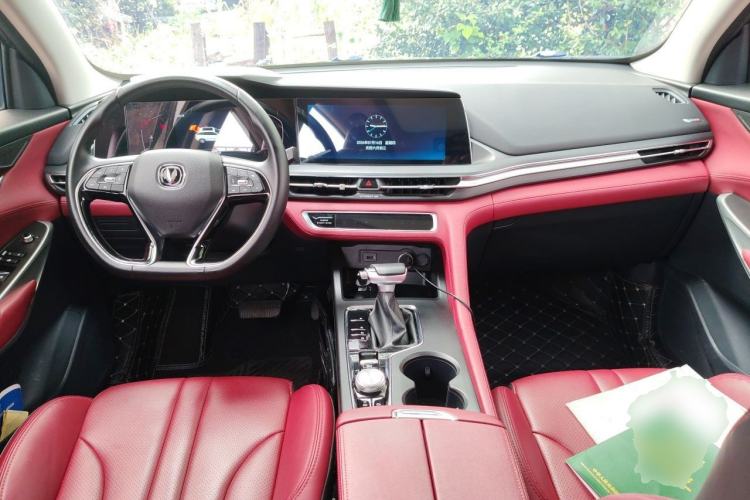 Used CHANGAN CS75 PLUS 2021 1.5T Automatic Luxury Version Center Console