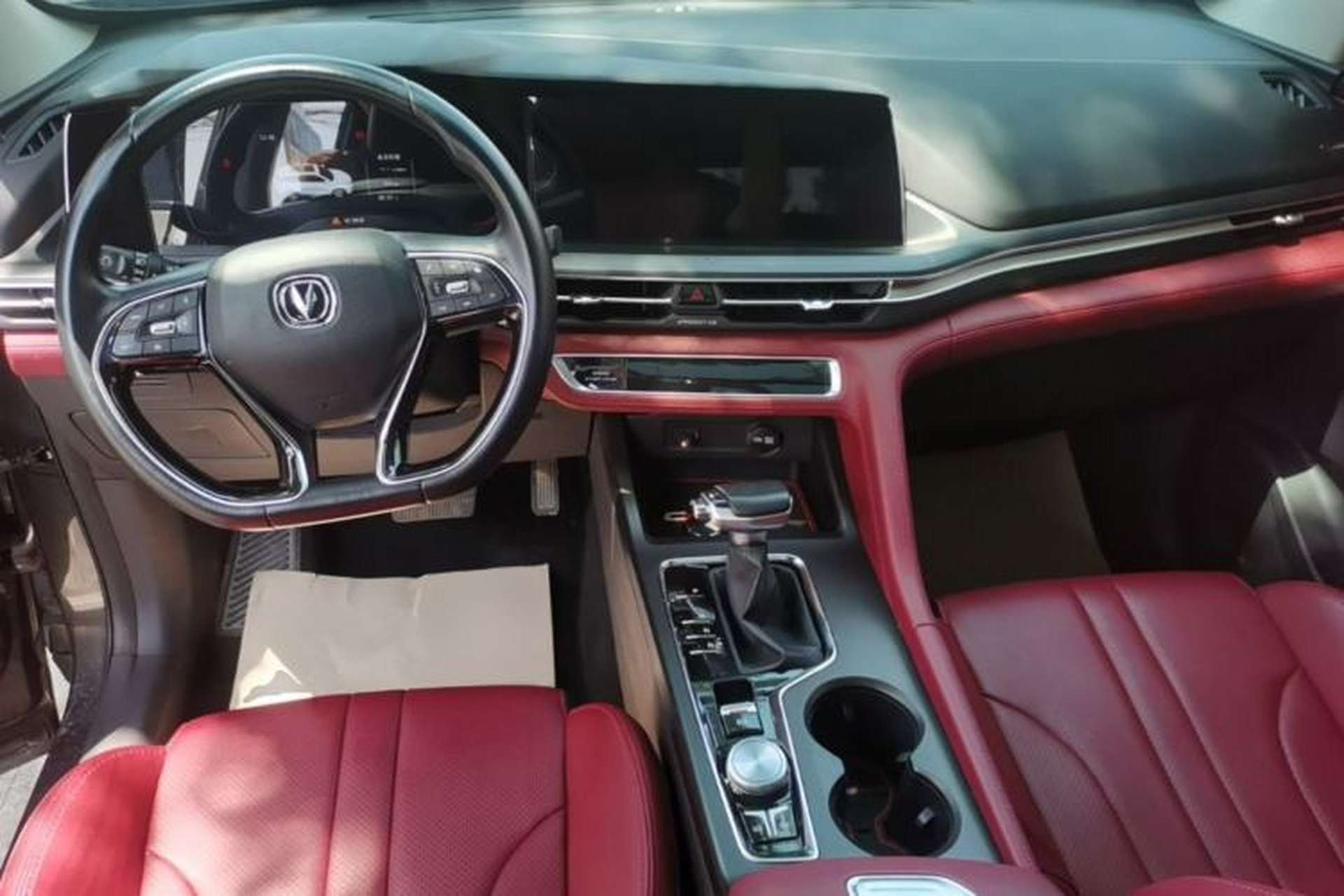 Used CHANGAN CS75 PLUS 2021 1.5T Automatic Luxury Version Center Console