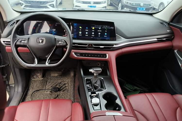 Used CHANGAN CS75 PLUS 2021 1.5T Automatic Luxury Version Center Console