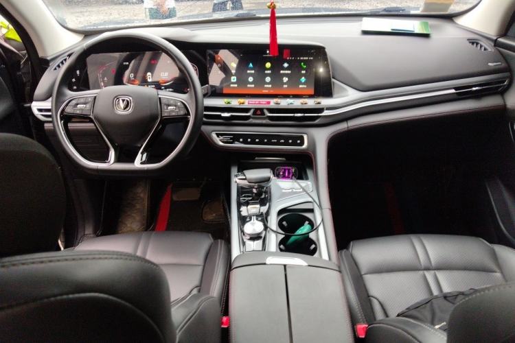 Used CHANGAN CS75 PLUS 2021 1.5T Automatic Luxury Version Center Console