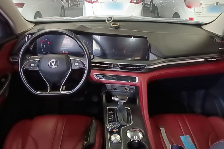 Used CHANGAN CS75 PLUS 2021 1.5T Automatic Luxury Version Center Console