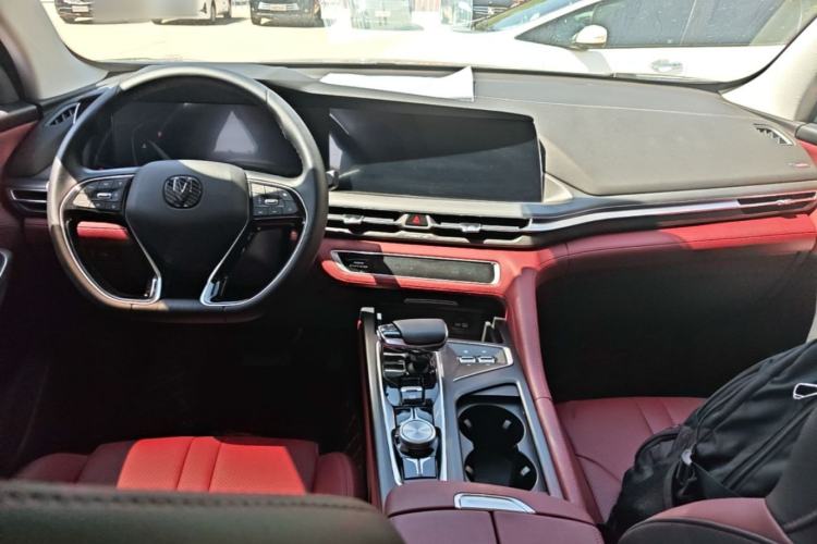 Used CHANGAN CS75 PLUS 2021 1.5T Automatic Prestige Model Center Console