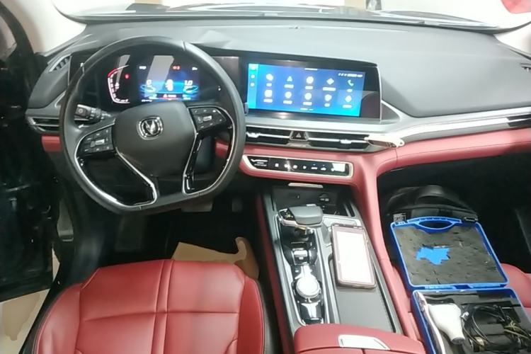 Used CHANGAN CS75 PLUS 2021 2.0T Automatic Pilot Version Center Console
